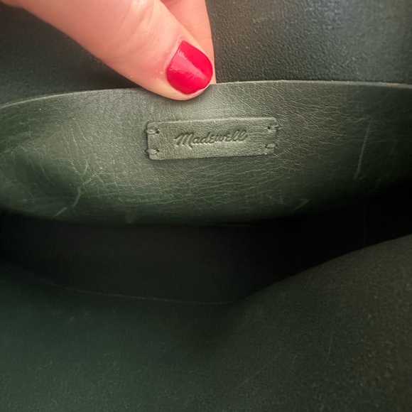 Madewell Transport Shoulder Crossbody in Forest - Picture 5 of 11